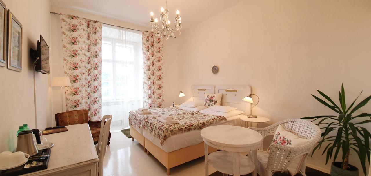 Zamek Napajedla Hotel Екстериор снимка