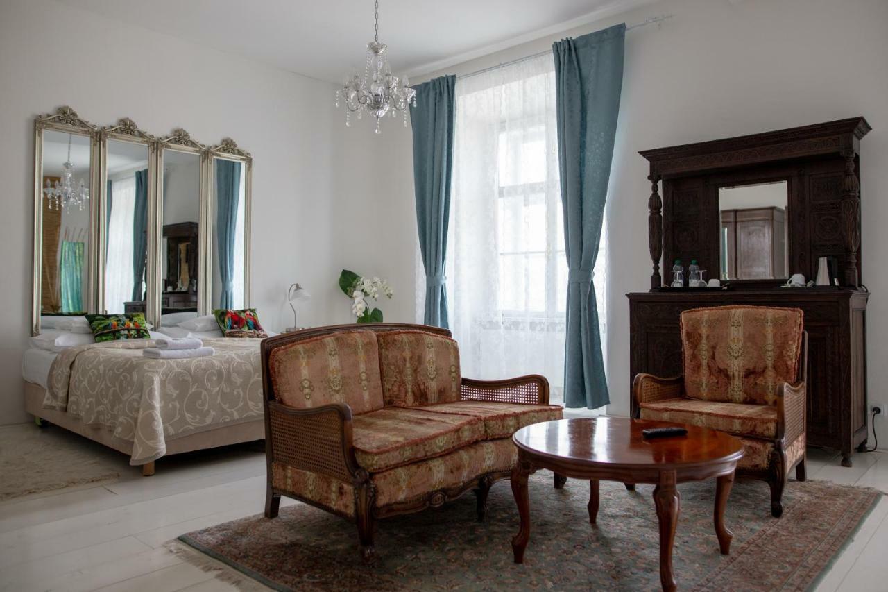 Zamek Napajedla Hotel Екстериор снимка