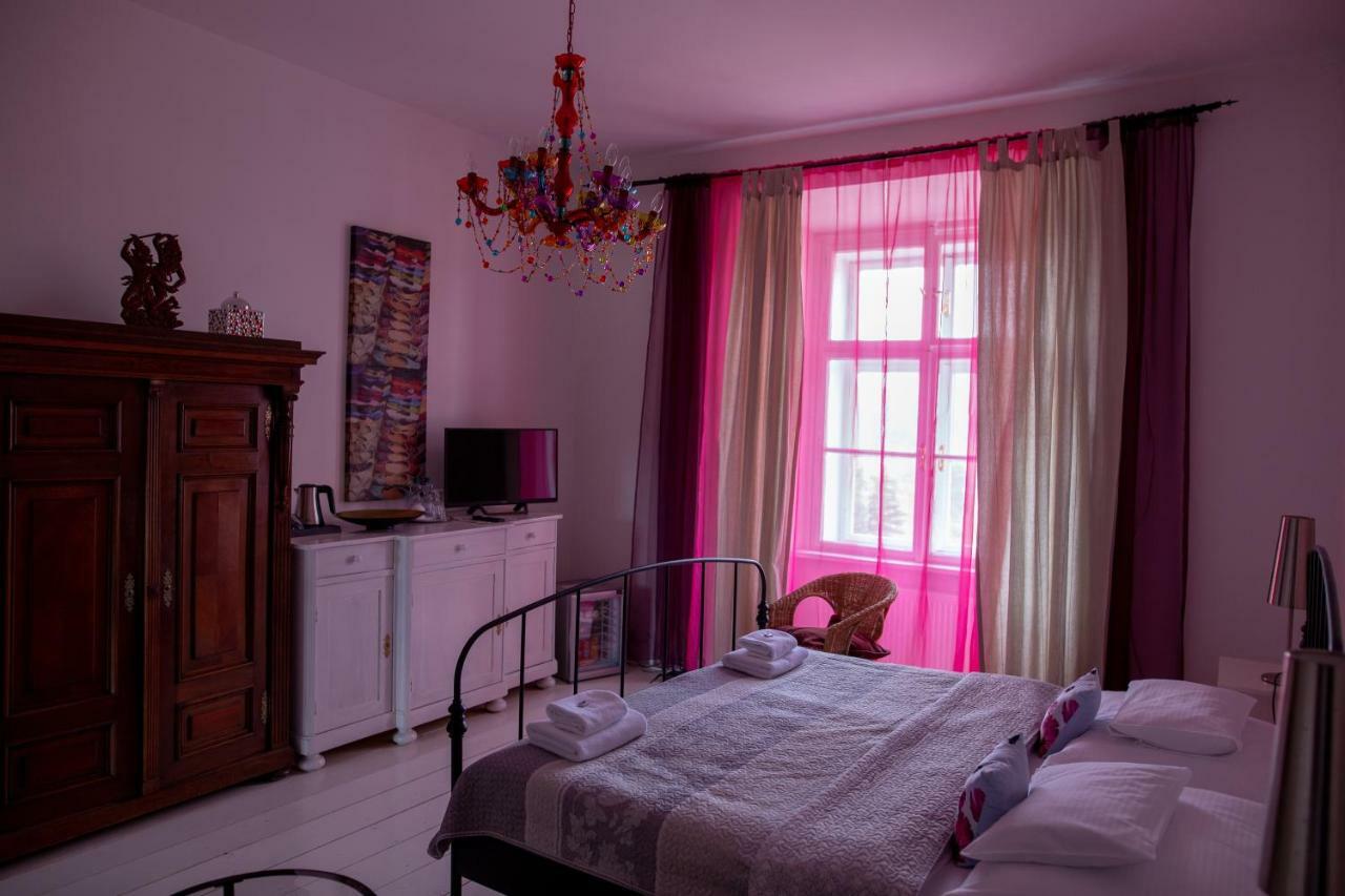 Zamek Napajedla Hotel Екстериор снимка